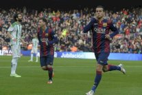 صراع إنكليزي محتدم على الظفر بخدمات جناح برشلونة