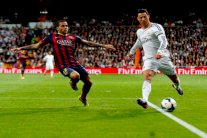 رسمياً... ألفيس لن يغيب عن موقعة 