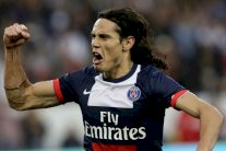 مفاوضات متقدمة بين كافاني ومسؤولي اليوفي لنيل خدماته