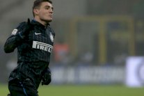 نجم الإنتر كوفاسيتش يعوض إنييستا في خط وسط برشلونة