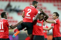 أهلي دبي يفشل في تحقيق فوزه الأول بـ