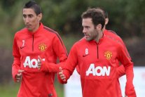 رحيل ماتا لفالنسيا يعتمد على بقاء دي ماريا في يونايتد