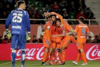 فالنسيا يواصل عروضه الجيدة في الليغا