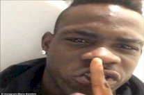 بالوتيلي يواصل إثارة الجدل ويطلب من منتقديه أن يخرسوا