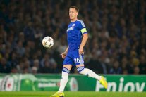 تشلسي يمدد عقد قائده جون تيري لمدة عام