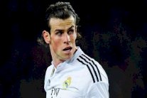 أسطورة يونايتد يغازل غاريث بيل للانتقال لأولد ترافورد