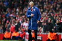 فينغر يقلل من فرص أرسنال بلقب الدوري الإنكليزي 