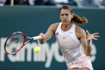 دورة تشارلستون: المصنفات يعبرن بصعوبة