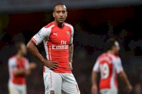 أداء والكوت المتواضع يدفع فينغر للموافقة على رحيله