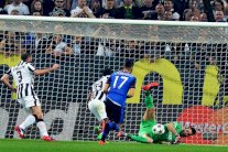 حارس يوفنتوس يحلم بالفوز بـ