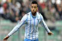 بايرن غوارديولا ينافس برشلونة إنريكي على نجم لاتسيو