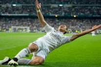 صحيفة مدريدية تصف المكسيكي تشيتشاريتو بـ