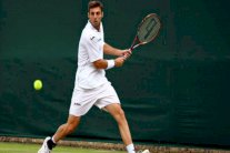 دورة برشلونة: غرانويرس واندوخار إلى الدور الثاني