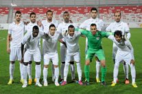 الرفاع يستعيد المركز الثاني بثلاثية في البسيتين