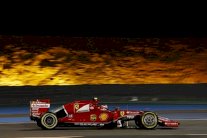 فيراري ومرسيدس يسيطران على التجارب الحرة