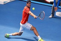 دورة بوخارست: لوبيز إلى الدور الثاني