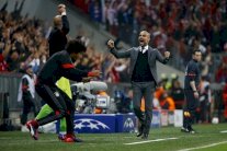 فرحة عارمة لغوارديولا بعد 