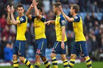 أرسنال للاتعاظ من نهائي 2014 وليفربول لوداع جيرارد