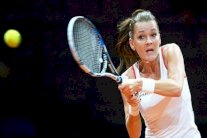 رادفانسكا تنهي تعاملها مع نافراتيلوفا