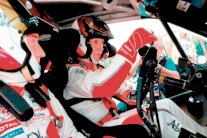 رالي الأرجنتين: سيتروين في المقدمة وأوجييه فقد الأمل