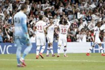 ليون يعود للصدارة مؤقتاً وسانت إتيان يفشل في مهمته