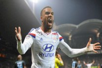 مورينيو يريد هداف 