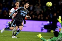 فوز مهم لمرسيليا وجينياك يدخل نادي المئة