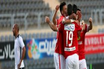 الأهلي القاهري يواصل عروضه القوية برباعية نظيفة