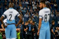 آمال ليفربول القارية تتبخر وإنتر ميلان يهزم لاتسيو 