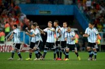 تشكيلة أولية أرجنتينية ضمت تيفيز وباستوري ولافيتزي