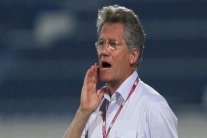 الخور لن يجدد عقد المدرب بولوني