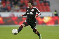 شميت يمدد عقده مع ليفركوزن وكاسترو في طريقه لدورتموند