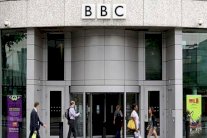 قطر توقف فريقاً لـBBC دعي للاطلاع على أحوال العمال