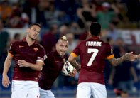 ميلان يبتعد عن