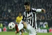 جماهير ريال مدريد تفضل موراتا على أغويرو وليفاندوفسكي