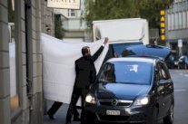 الشرطة السويسرية تعتقل مسؤولين كبارا في الفيفا