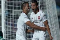 سان لورينزو وبوكا يتقاسمان صدارة الدوري الأرجنتيني