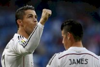 رونالدو يحطم أرقامه القياسية ويفشل في تحطيم رقم ميسي