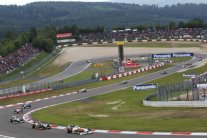 معضلة حلبات فورمولا واحد: وضع عليل وحالة سقيمة 