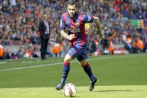 ألفيس يقترب من مغادرة كامب نو لارتداء قميص اليونايتد