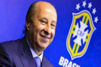 رونالدو يطالب باستقالة رئيس الاتحاد البرازيلي