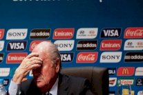 الشركات الراعية: استقالة بلاتر خطوة في الاتجاه الصحيح