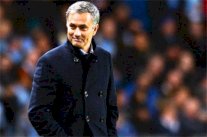 مورينيو : لا يُهزم فريق يلعب فيه ميسي