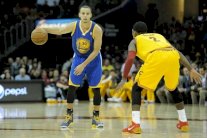 غولدن ستايت وكوري لحرمان كليفلاند وليبرون من اللقب