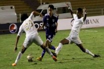 اتحاد الشرطة يفرمل انتفاضة سموحة الدوري المصري