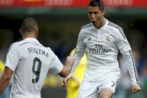 بنزيما صانع ألعاب وكريستيانو مهاجم في خطة بينيتيز