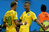 استدعاء داني ألفيش للحلول بدلاً من دانيلو المصاب