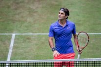 فيدرر يهزم كارلوفيتش ويبلغ نهائي دورة هاله