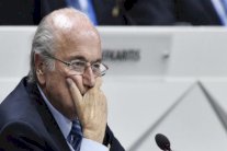 فضائح الفيفا: المحامي الأميركي كالن سيدافع عن بلاتر