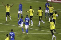 كولومبيا تثأر من البرازيل في كوبا أميركا ونيمار يطرد